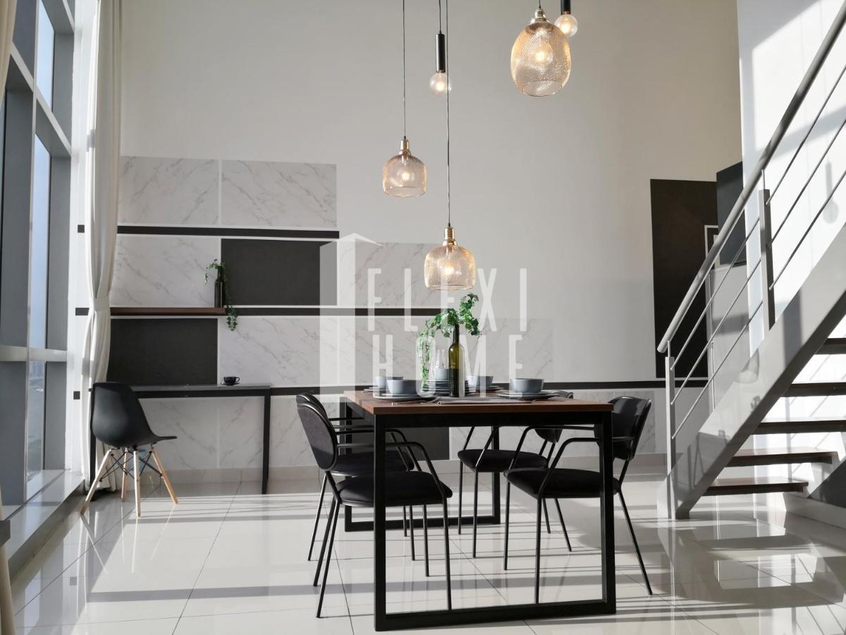 Pinnacle Pj, Romantic City View, 1-4 Guests Designed Duplex Home By Flexihome-My Petaling Jaya Esterno foto