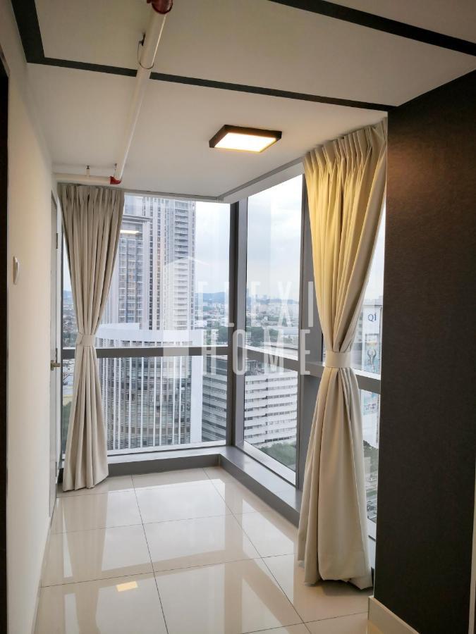 Pinnacle Pj, Romantic City View, 1-4 Guests Designed Duplex Home By Flexihome-My Petaling Jaya Esterno foto